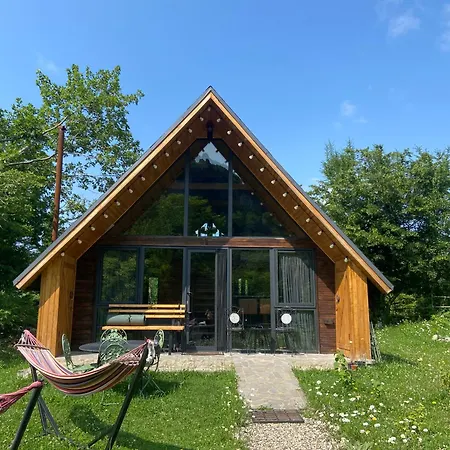 Katskhi Cottage, Your Cozy Stay Exterior photo