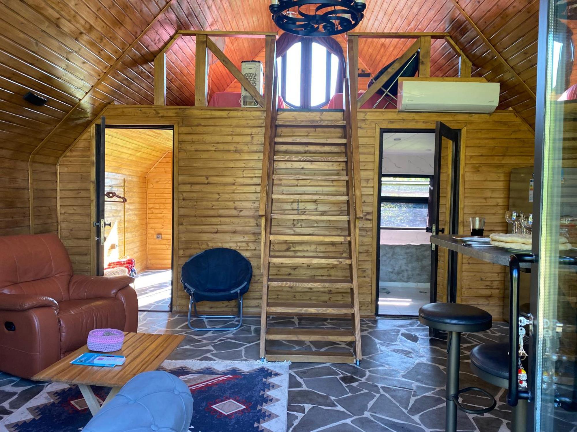 Cottage, Your Cozy *